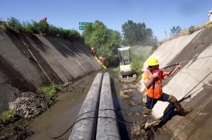 The Idaho Transportation Department saved a pocketful of money - $8,000 - by practicing the Do It Yourself principle. A bid to clean, power-wash and seal joints was not in the budget, so over the course of two days in early July, ITD crews did it themselves.